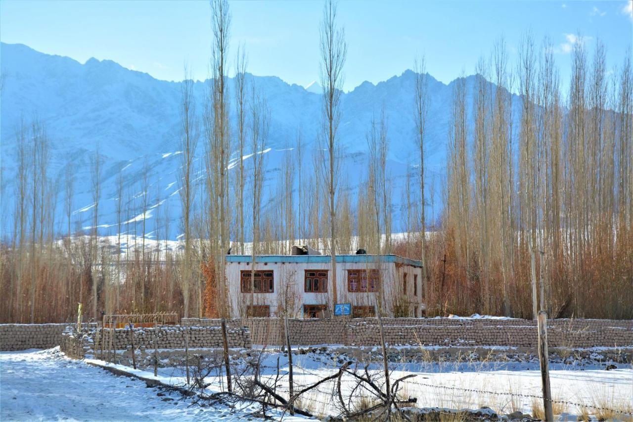 Amir Homestay Leh Exteriör bild