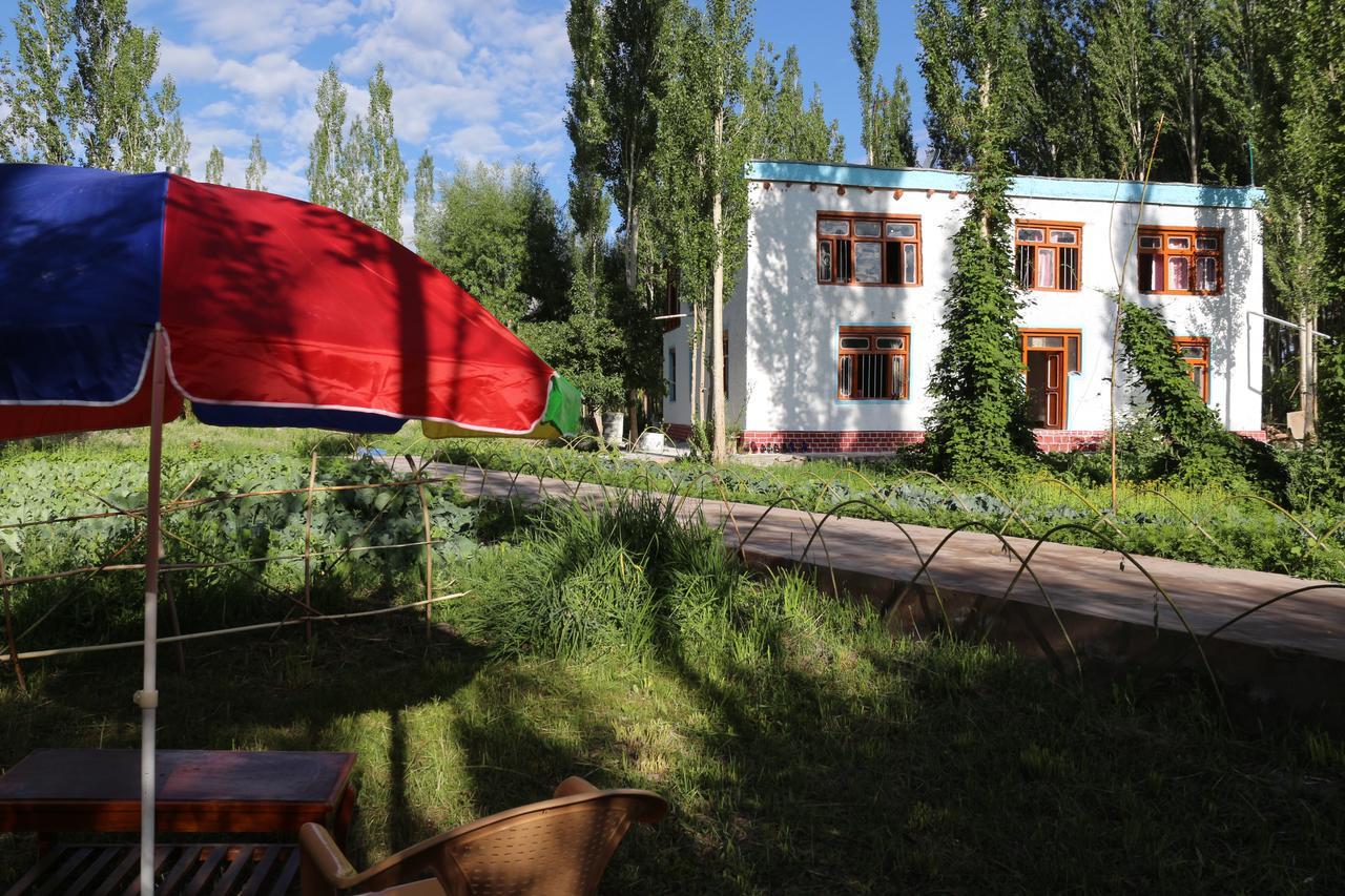 Amir Homestay Leh Exteriör bild